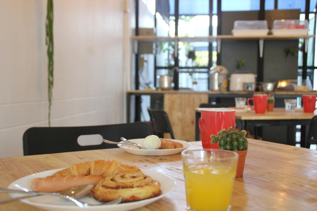 The Leaf Chiangmai Service Apartment Чиангмай Экстерьер фото
